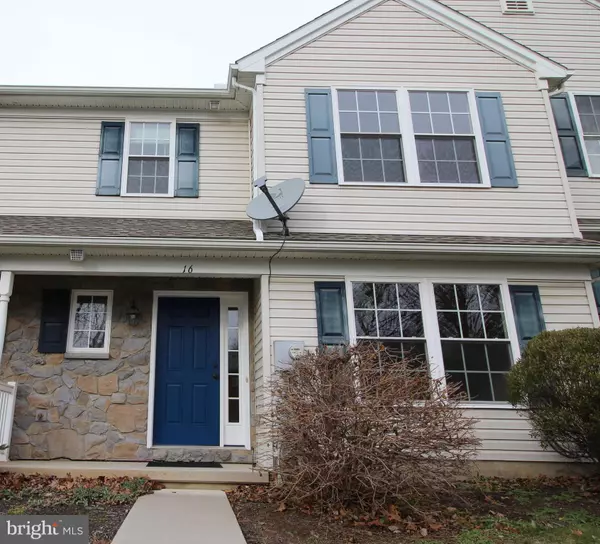 16 BRADFORD DR, Leola, PA 17540