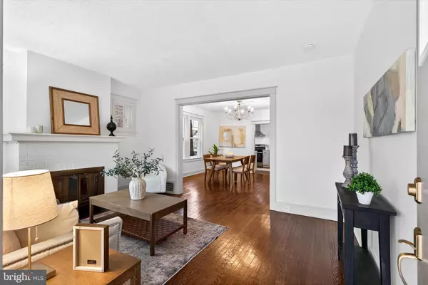 Lancaster, PA 17603,929 EDGEWOOD AVE