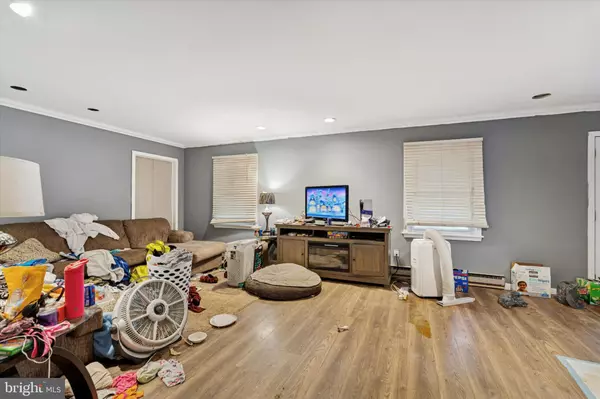 Pottstown, PA 19464,828 BROOKSIDE RD