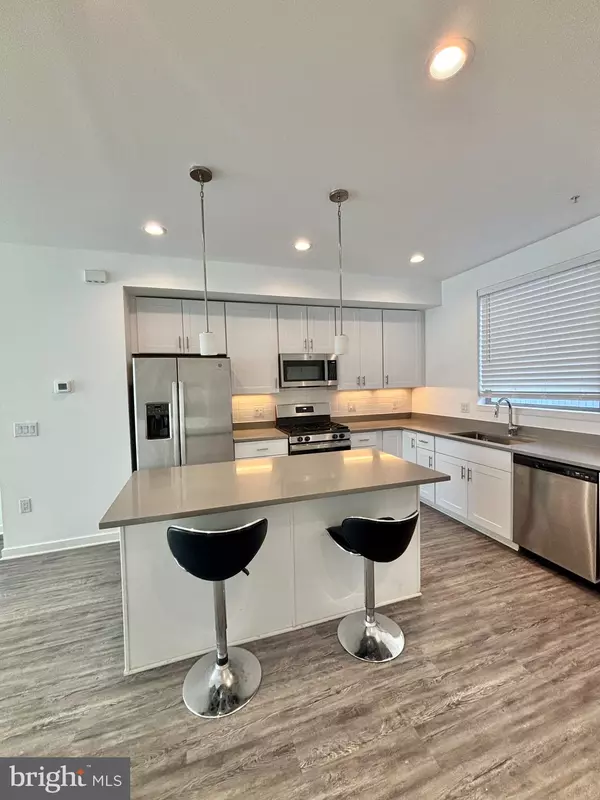 Philadelphia, PA 19125,3103 BEACHVIEW LN