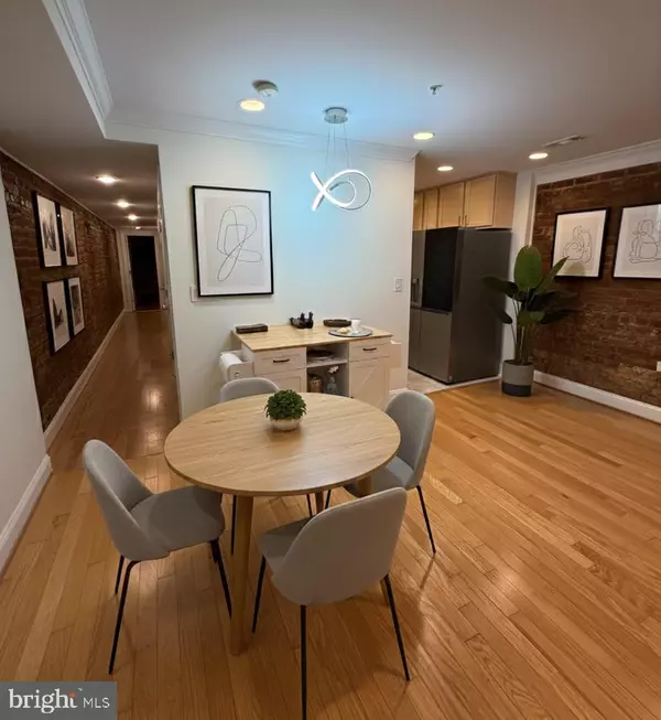 Washington, DC 20001,1827 1ST ST NW #1