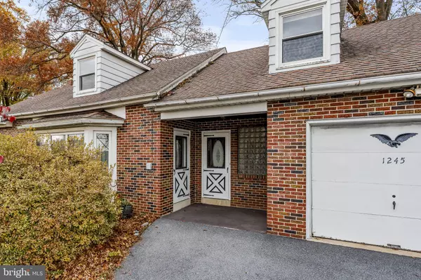 Reinholds, PA 17569,1245 W SWARTZVILLE RD