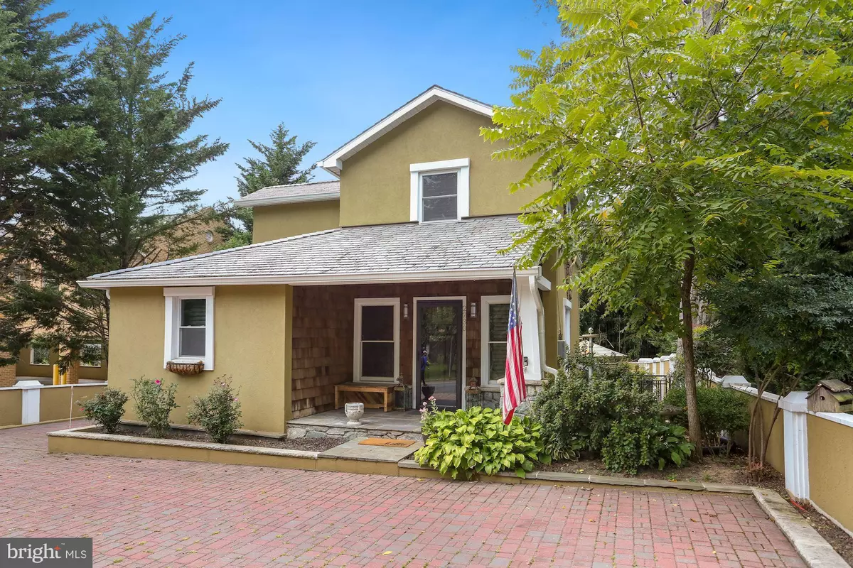 Vienna, VA 22181,2730 OAK VALLEY DR