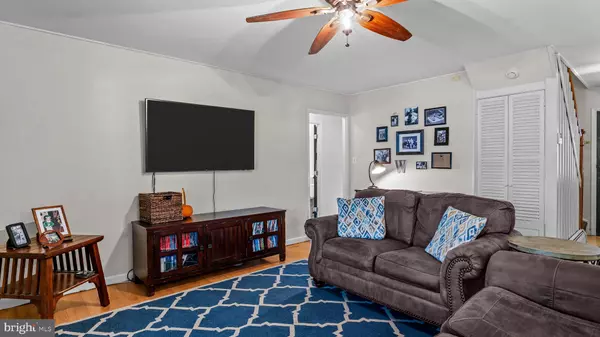 Levittown, PA 19056,14 HIGH RD