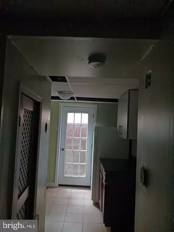 Riverdale, MD 20737,6008 MUSTANG DR