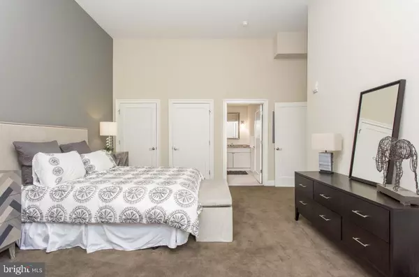 Philadelphia, PA 19103,230-38 N 21ST ST #610