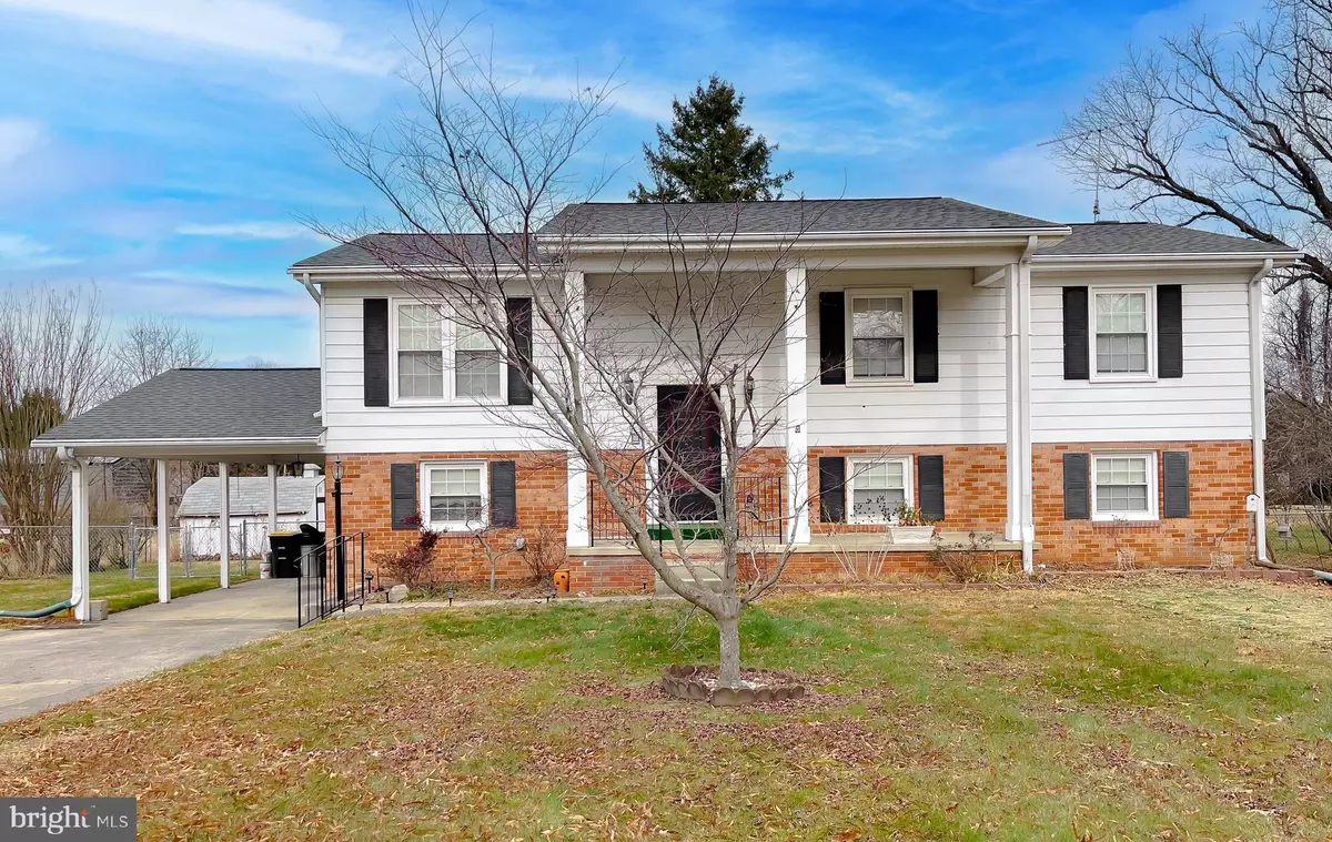 Clinton, MD 20735,7004 VISMANCO LN