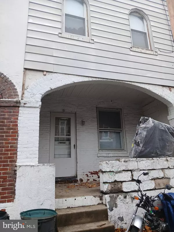 13 FLORENCE AVE, Darby, PA 19023