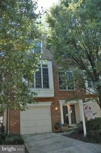 Alexandria, VA 22311,4684 KIRKPATRICK LN
