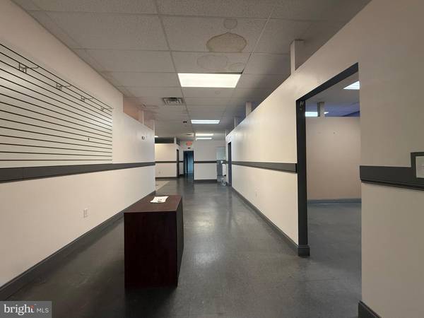 Glendora, NJ 08029,703 BLACK HORSE PIKE