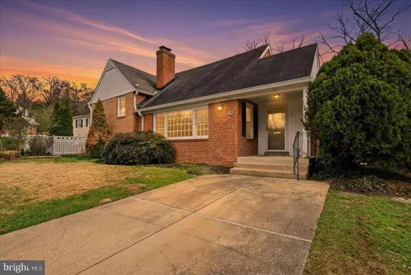 47 FORT WILLIAMS PKWY, Alexandria, VA 22304