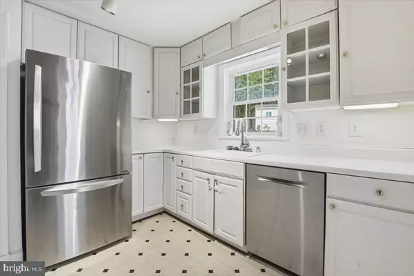 Alexandria, VA 22304,47 FORT WILLIAMS PKWY