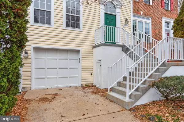 Centreville, VA 20121,6808 CEDAR LOCH CT