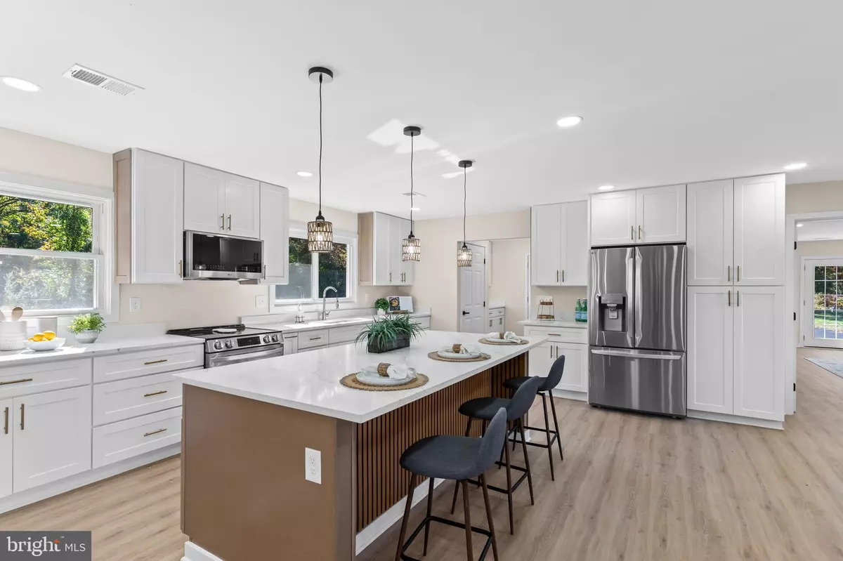 Accokeek, MD 20607,719 MANNING RD E