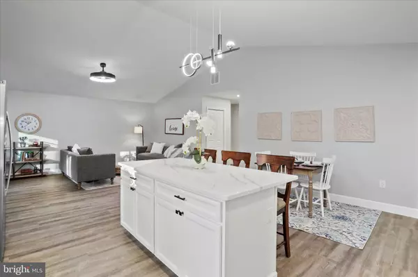 Chester Gap, VA 22623,130 HIGHLAND WAY