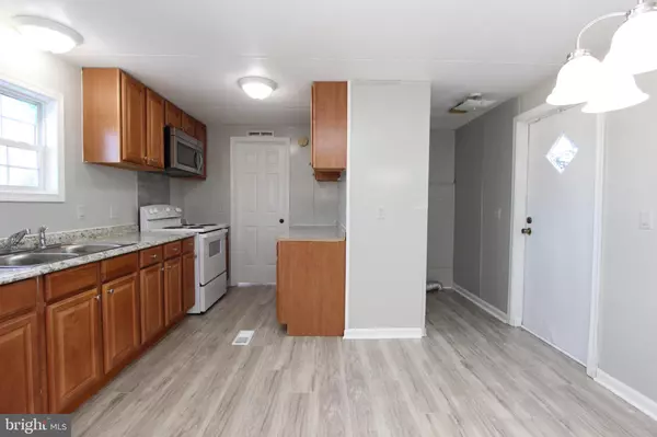 Stafford, VA 22556,18 MARY DR