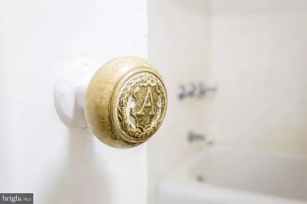 Philadelphia, PA 19107,1229 CHESTNUT ST #1303