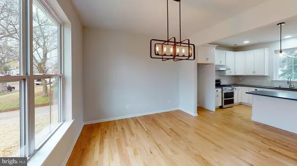 Hamilton, NJ 08610,11 HEMPSTEAD RD