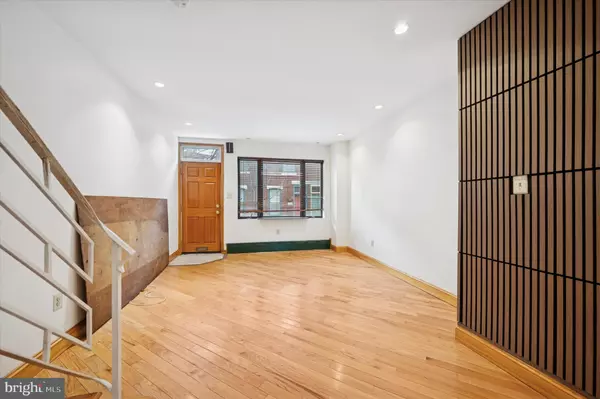 Philadelphia, PA 19130,2443 OLIVE ST