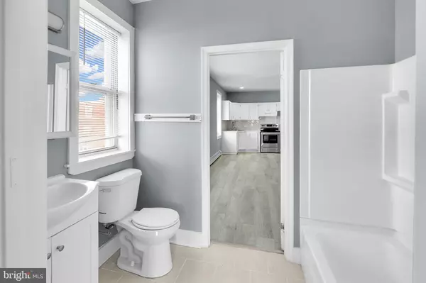 Philadelphia, PA 19124,5245 GLENLOCH ST