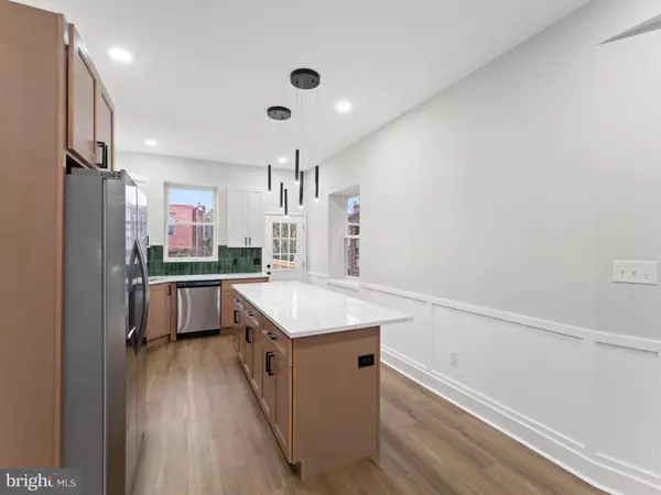 Philadelphia, PA 19143,5942 ELLSWORTH ST