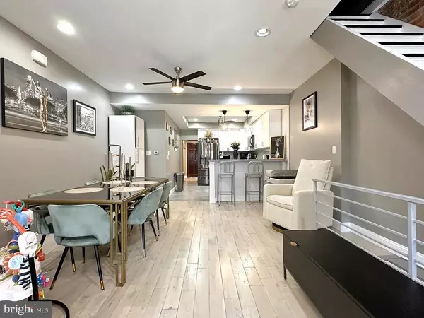 2605 S 17TH ST, Philadelphia, PA 19145