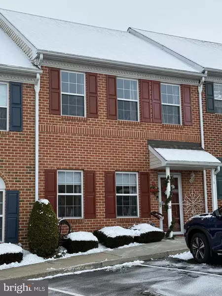 28 CHARLEMONT CT, Reading, PA 19607