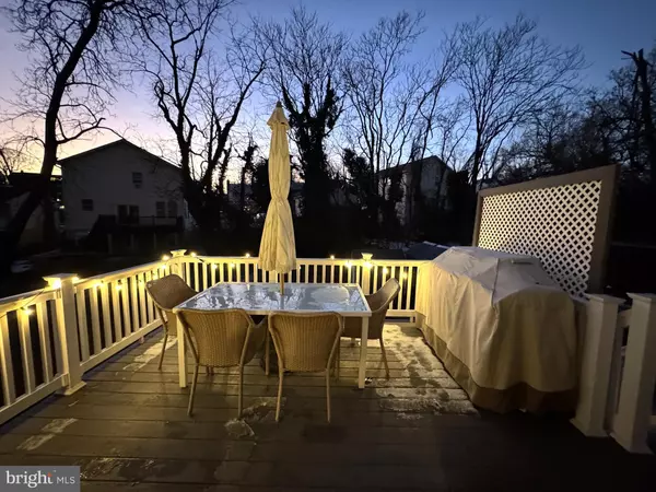 Arlington, VA 22204,2120 S LOWELL ST