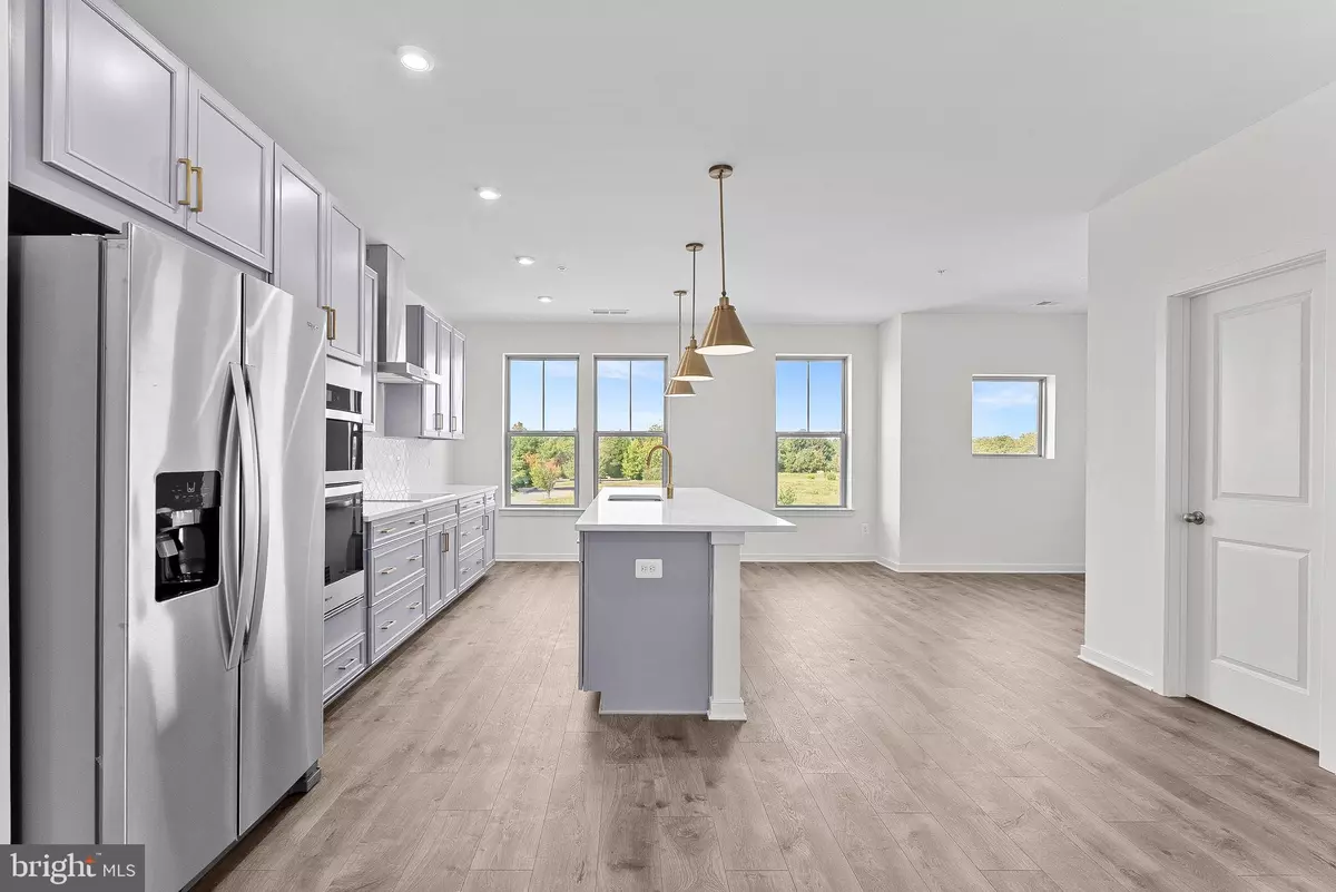 Ashburn, VA 20147,19713 MISTY MOSS SQ