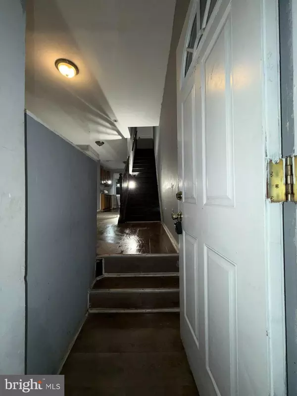 Baltimore, MD 21205,720 N ROSE ST