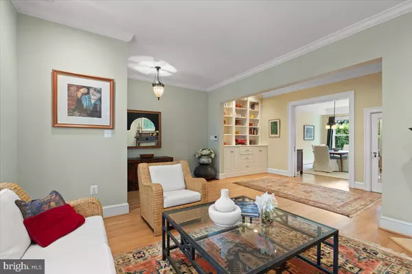 Washington, DC 20008,2816 27TH ST NW