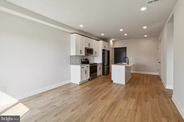 Philadelphia, PA 19125,2157 E LEHIGH AVE #207