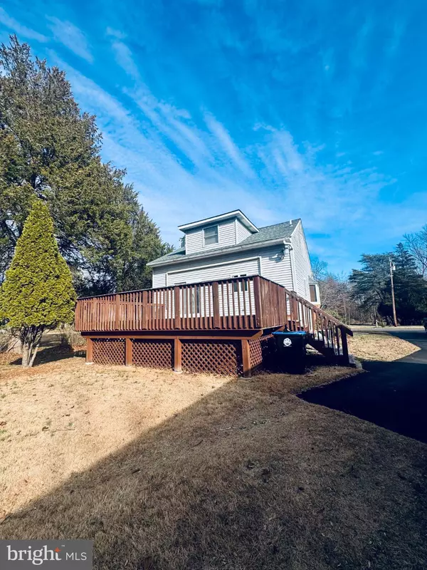 Atco, NJ 08004,353 GARDENS AVE