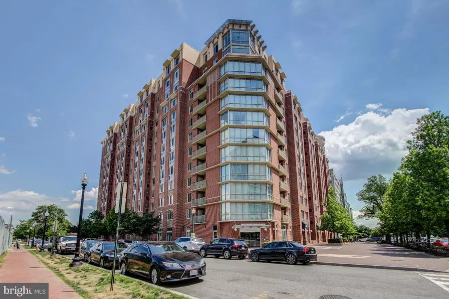 1000 NEW JERSEY AVE SE #623, Washington, DC 20003