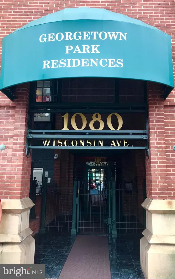 1080 WISCONSIN AVE NW #1012, Washington, DC 20007