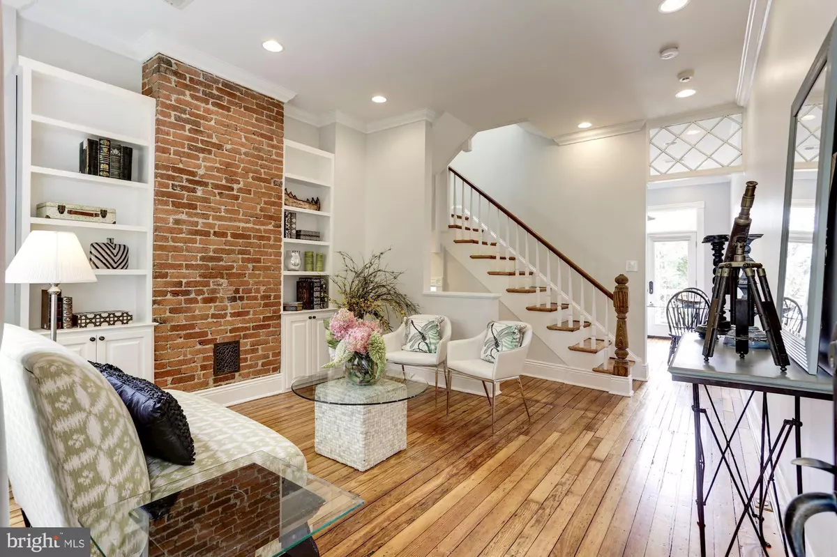 Washington, DC 20002,1216 MARYLAND AVE NE