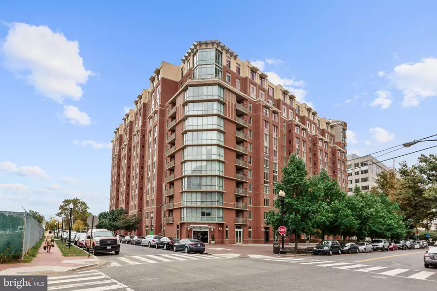 1000 NEW JERSEY AVE SE #601, Washington, DC 20003