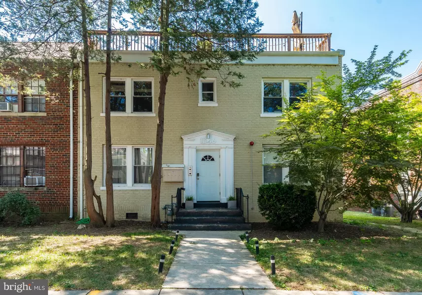 1346 NICHOLSON ST NW #301, Washington, DC 20011