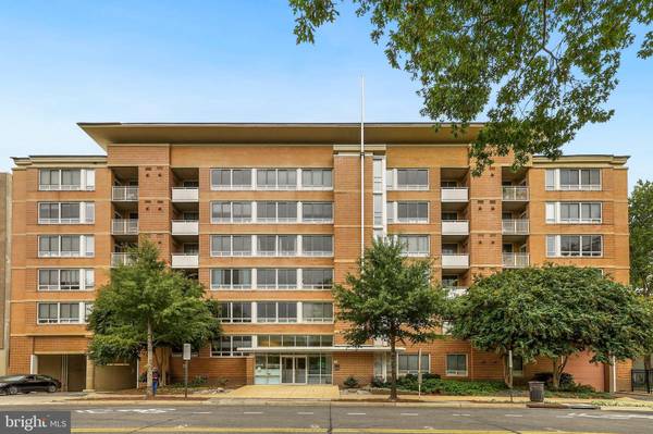 355 I ST SW #405, Washington, DC 20024