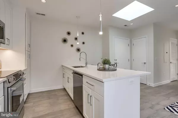 Washington, DC 20011,1357 NICHOLSON ST NW #6