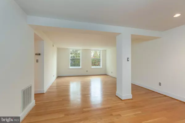 Washington, DC 20009,1930 NW NEW HAMPSHIRE AVE NW #41