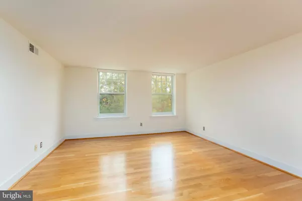 Washington, DC 20009,1930 NW NEW HAMPSHIRE AVE NW #41