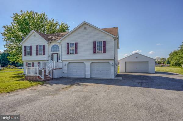 237 ANDREWS LAKE RD, Felton, DE 19943