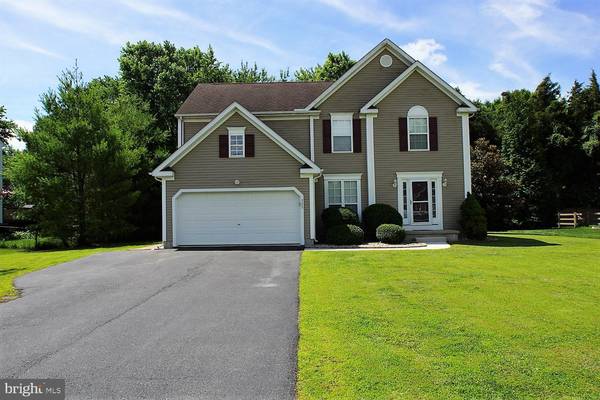 333 W DARBY CIR, Dover, DE 19904