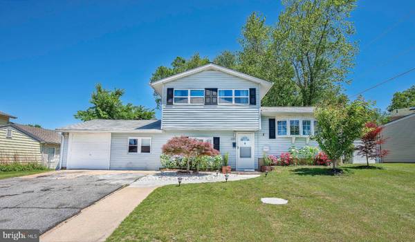 1204 GREENTREE RD, Newark, DE 19713