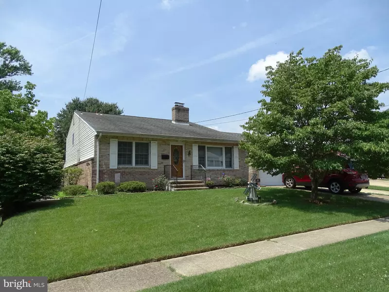 2432 OWEN DR, Wilmington, DE 19808