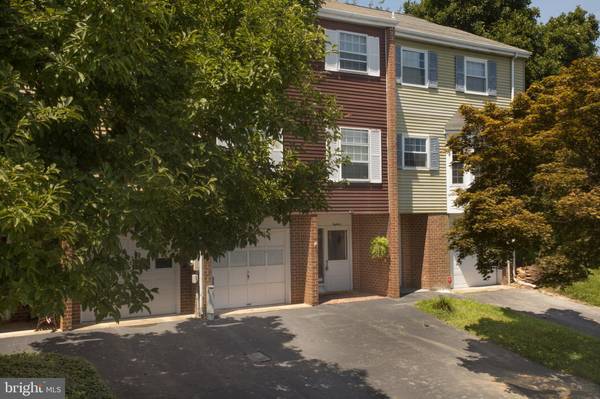 18 MARTINE CT, Newark, DE 19711