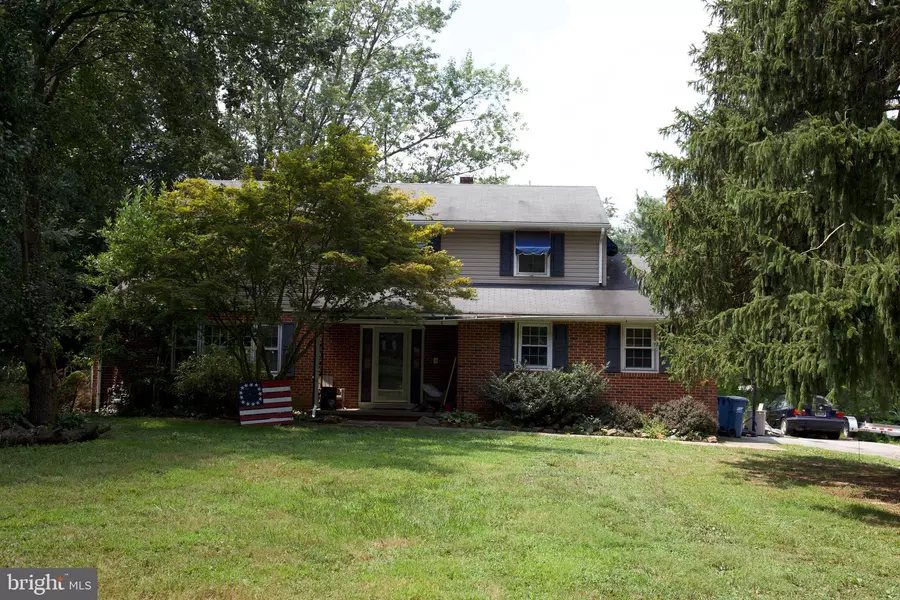 616 MONTGOMERY WOODS DR, Hockessin, DE 19707