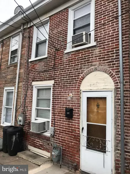 102 STROUD ST, Wilmington, DE 19805