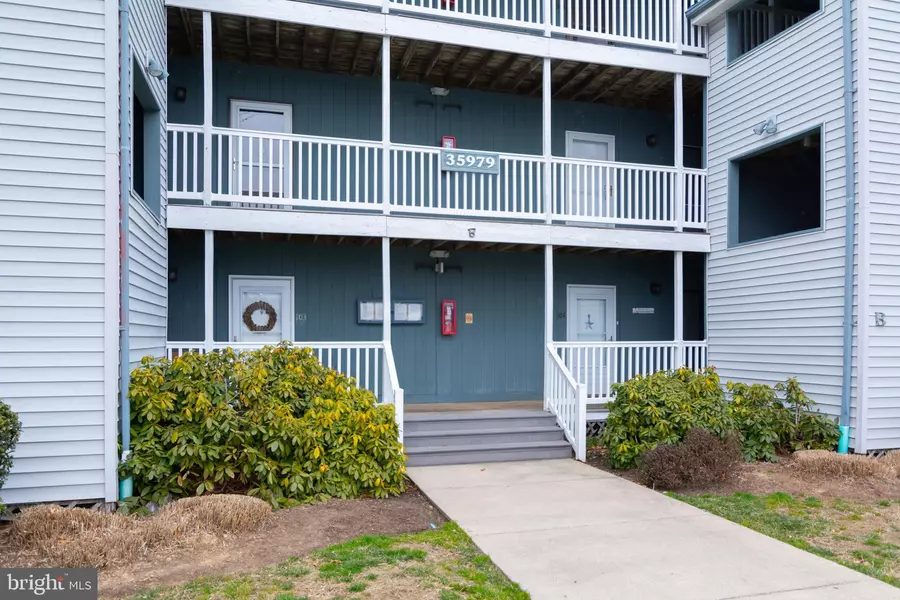 35979 CONDO DR #303B, Rehoboth Beach, DE 19971